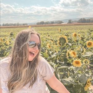 Meet your Posher, Marykatherine